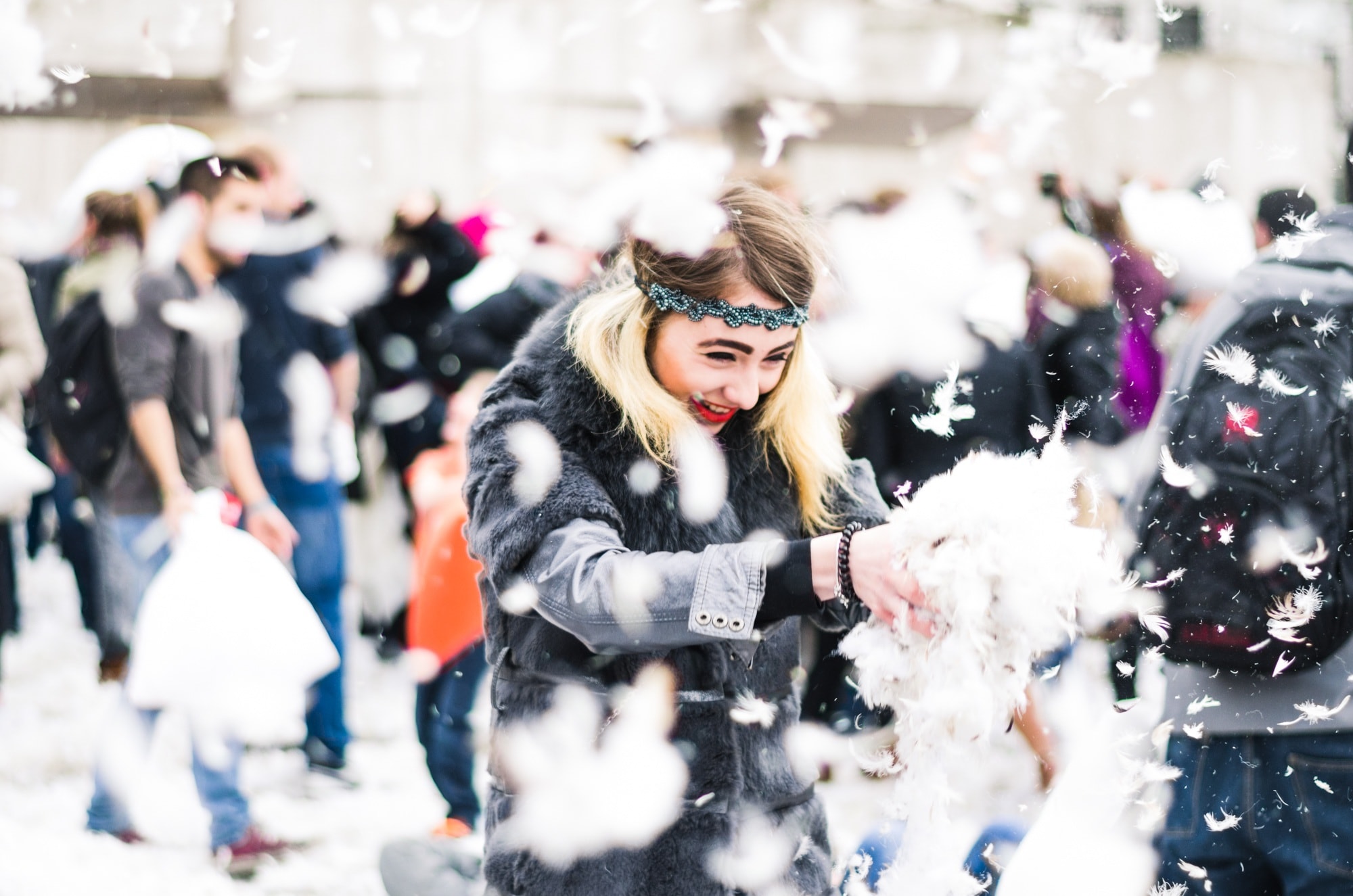 pillow-fight-day